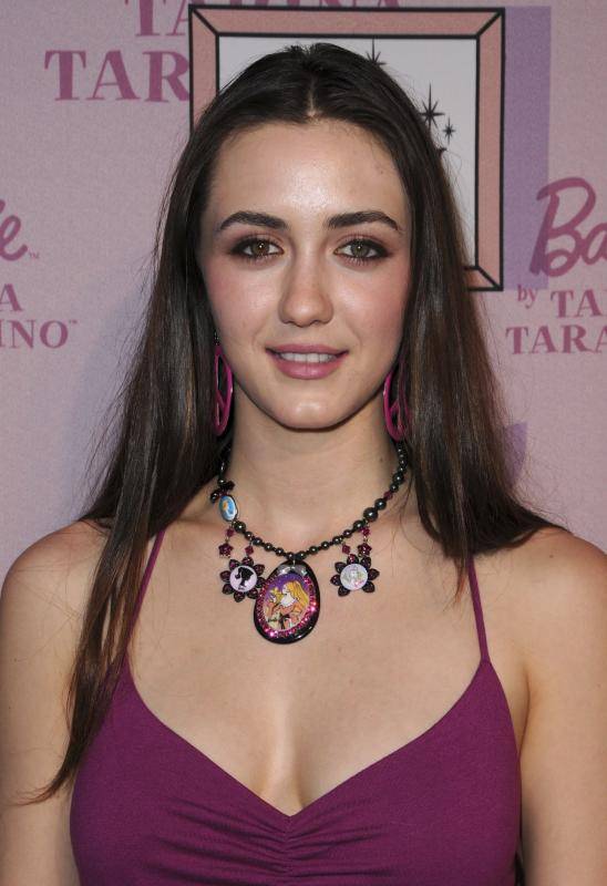 Madeline-Zima-madeline-zima-12161334-1500-2188.jpg