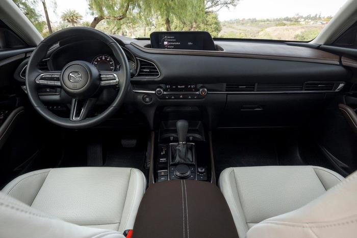 Mazda-CX30_00500.jpg