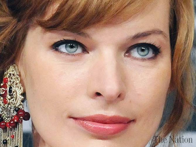 milla-jovovich-to-star-in-survivor-1381254265-6561.jpg