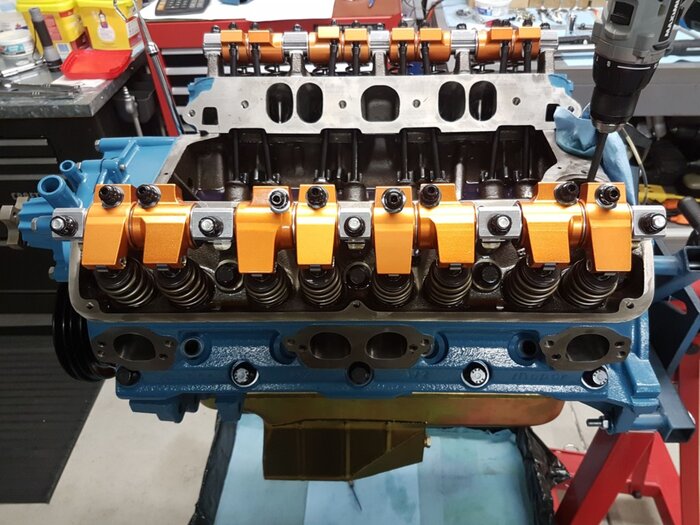 mopar_w2_valvetrain2.jpg