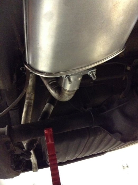 muffler.jpg