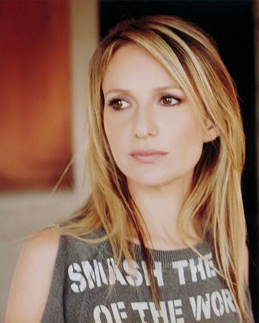 NinaGordon01.jpg