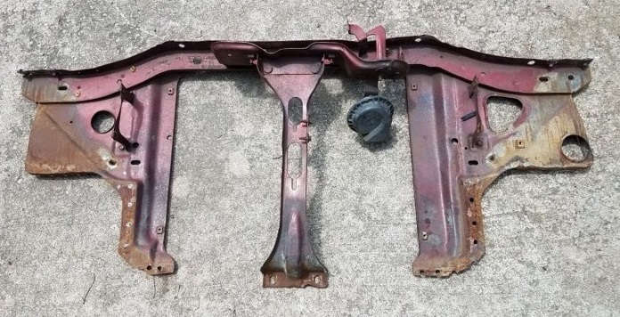 radiator support.jpg