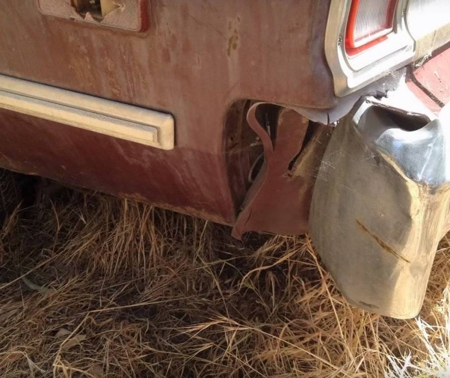rear bump and valance.jpg