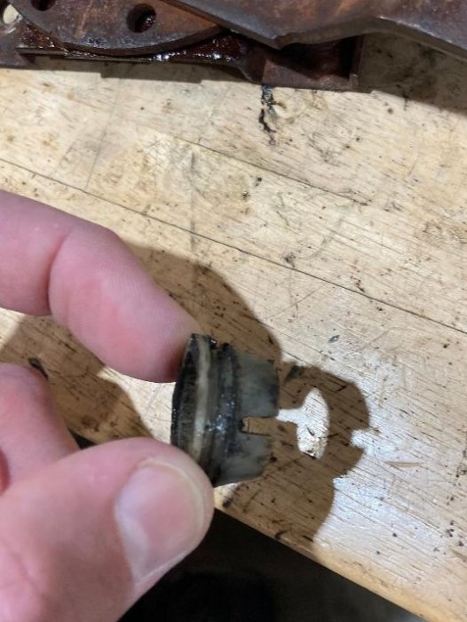 regulator bushing.jpg