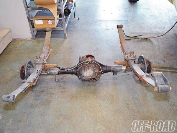 removed-ford-ranger-stock-axle.jpg