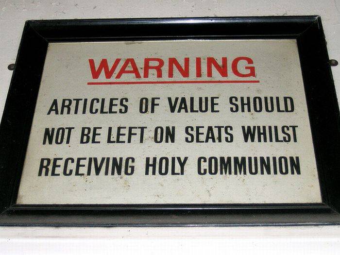 strange_and_funny_warning_signs_23.jpg