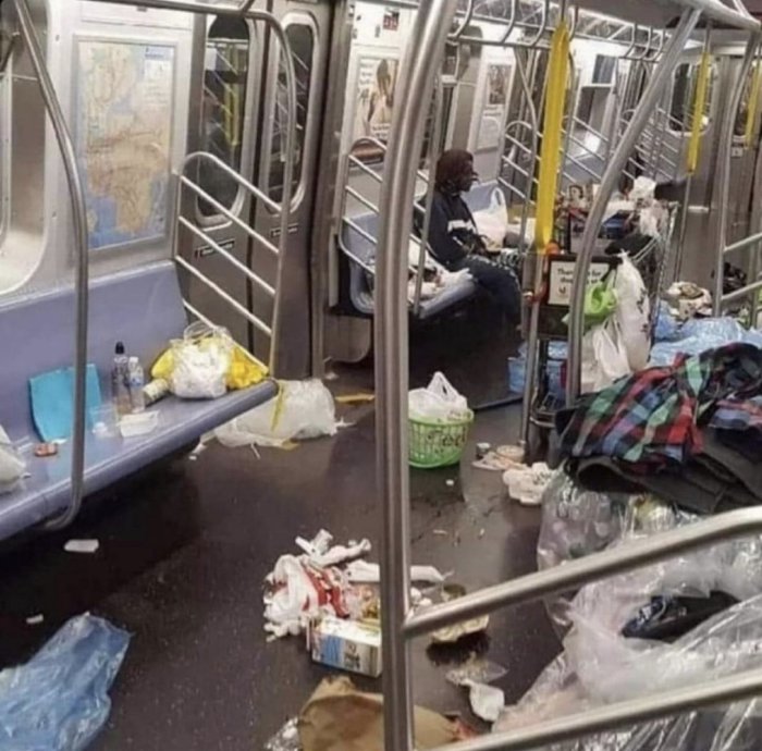 Subway NYC.jpg