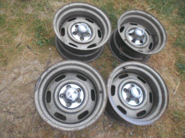 SuperCoupe_Rims_with_Centers.jpg