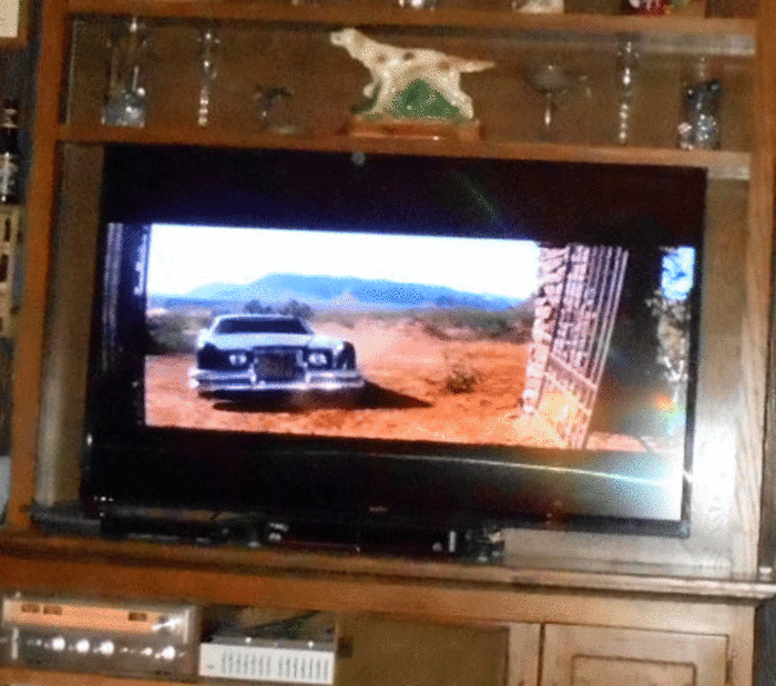 the-car.gif