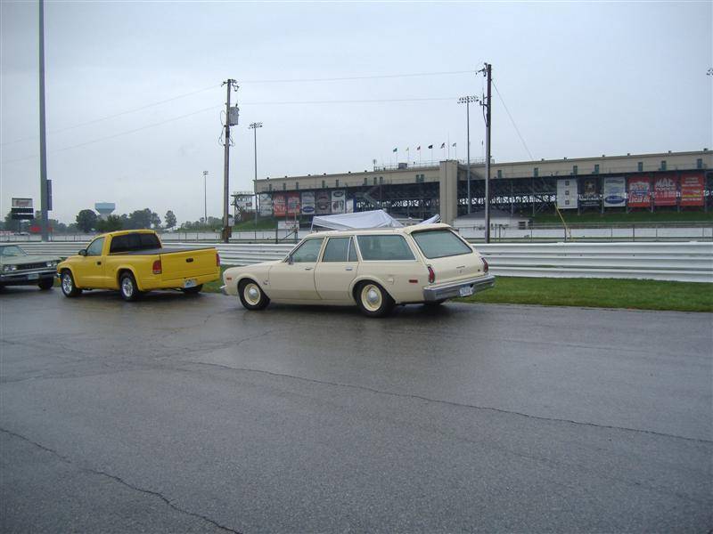 Volare Wagon.jpg