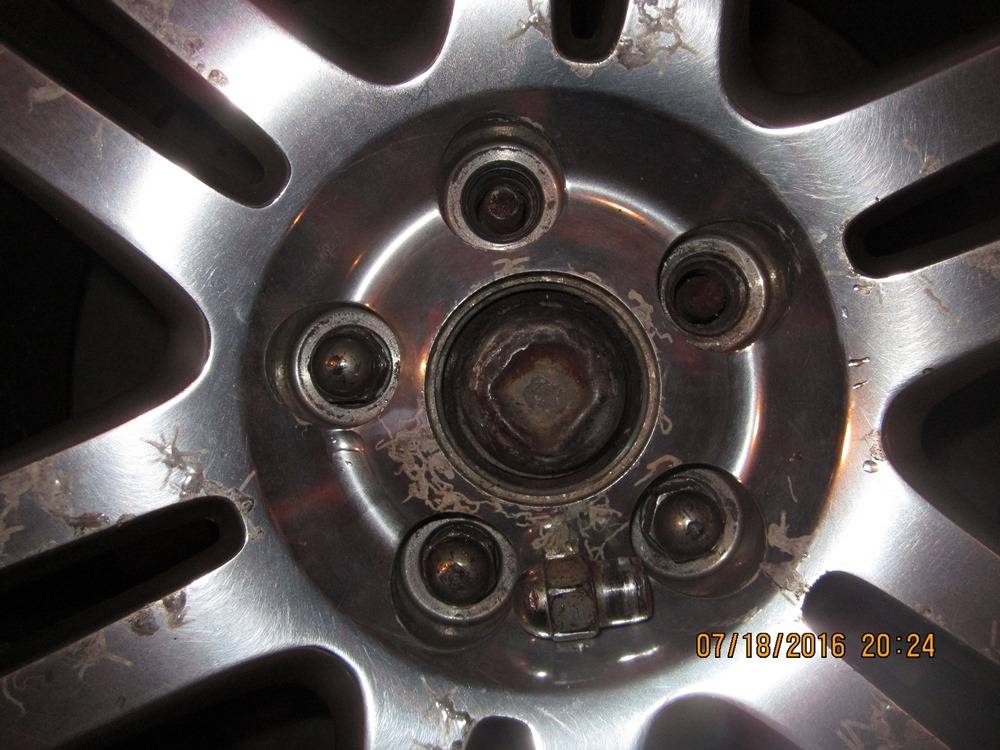 Volare_wheel_4.jpg