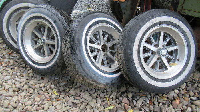 wheels 4 sale.JPG
