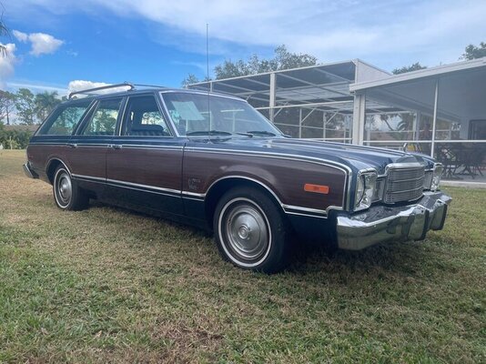1977-plymouth-volare-premier-station-wagon.jpeg