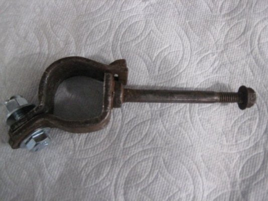 Front Sway Bar Bracket.JPG Front Sway Bar Bracket.JPG