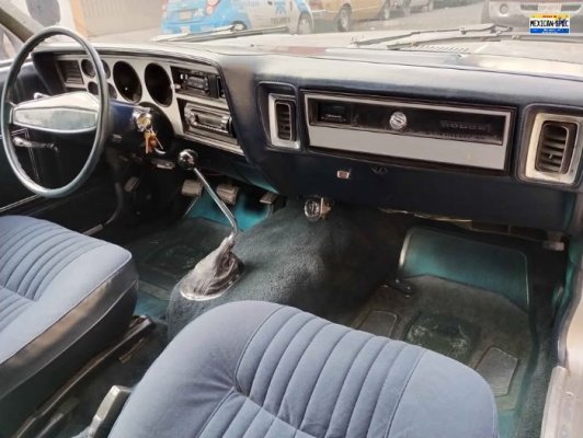 82magnum-GREY-dfJ-05-dash.jpg