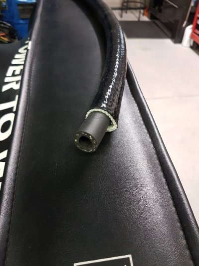 remote_oil_filter_install_1.jpg